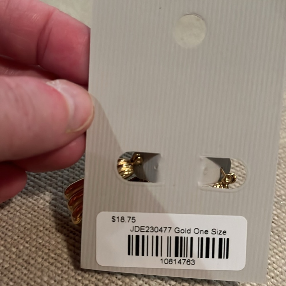AMELIA EARRINGS/NWT - Picture 6 of 7